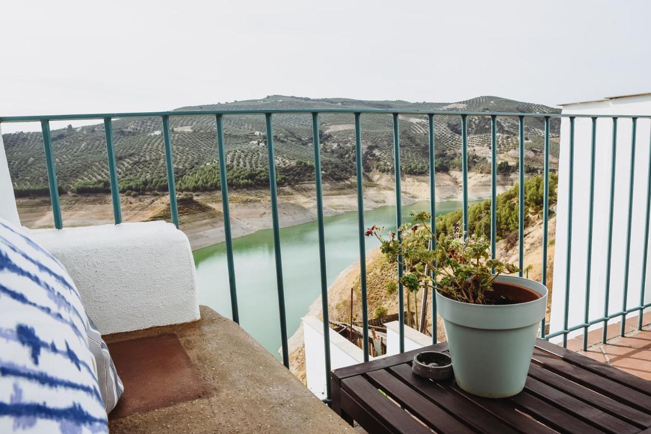 Lake Room Iznajar Exterior photo